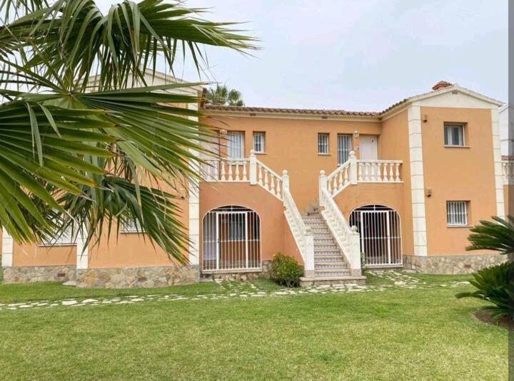 Апартаменти Casa Laya En Oliva Nova Екстер'єр фото